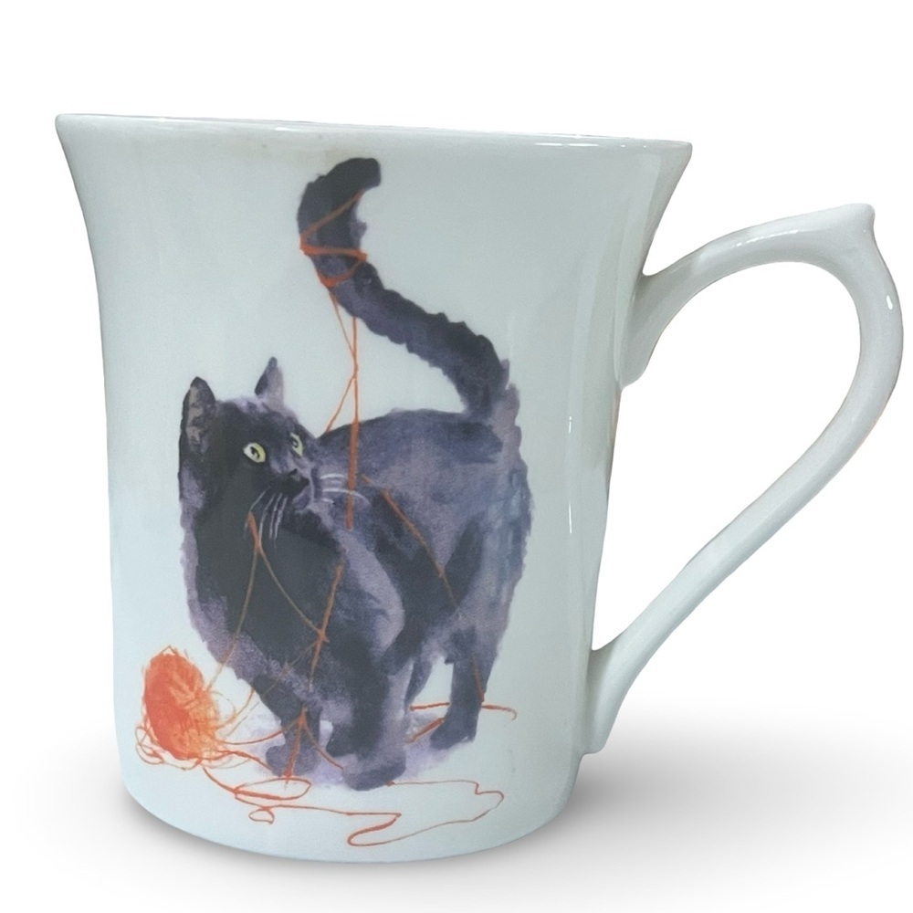 Queens Fine Bone China Frolicking Cats “Phillipa” Black Cat Mug